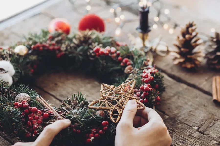 Holiday Wreath Workshop presented by Beth Brunone